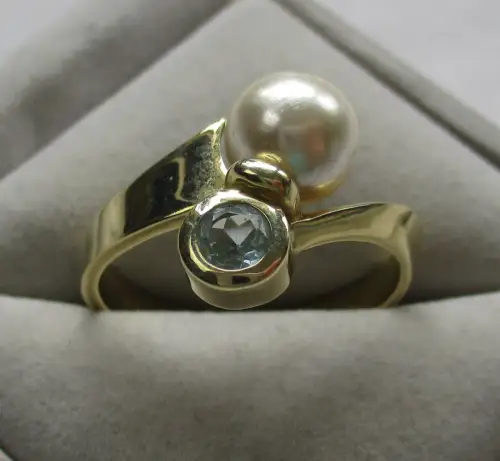 eleganter 585er Gold Damenring mit Perle und Topas (114334)