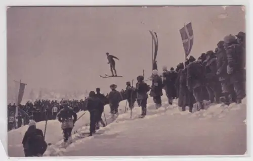 910773 Foto AK Skispringen in Freiberg am 17. Januar 1908