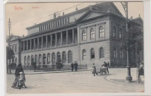 910725 AK Gotha - Theater, Straßenansicht mit Handwagen