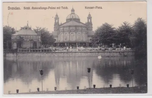 909939 Ak Dresden Städt. Ausstellungs-Palast mit Teich Konzert-Platz 1903