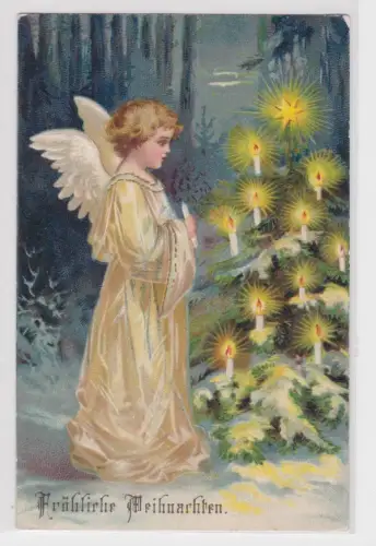 98738 Präge AK Fröhliche Weihnachten. Engel schmückt leuchtenden Tannenbaum