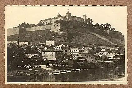 Alte Ansichtskarte/AK/Postkarte: Würzburg - Blick auf die Festung Marienberg