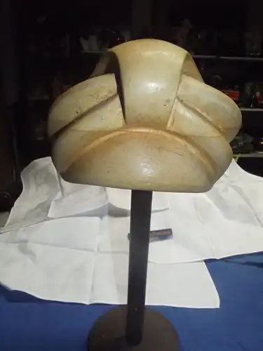 Antike Hutform mit Ständer Damenhut  Hut Hutmacher Form Model 20er Jahre
