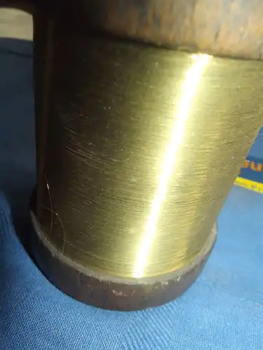 Antikes Gold Garn Gespinst auf Holzspule 1100 Gramm