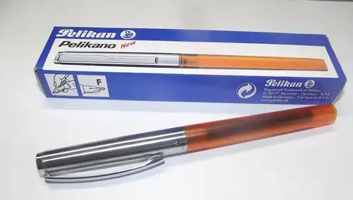 Pelikano Pen Füllfederhalter P450 F