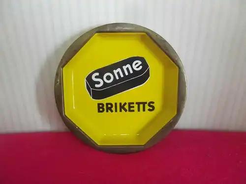 Werbe Aschenbecher Zahlteller Emaille Sonne Briketts