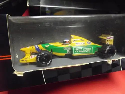 X- 2 x FORMULA 1 COLLECTION BENETTON FORD MODELLAUTO Michael Schuhmacher