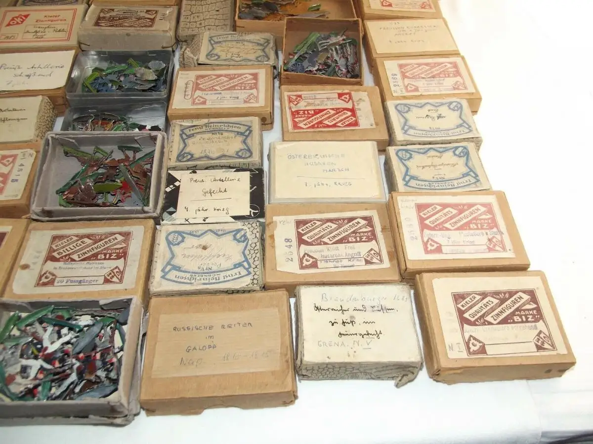 Sammlung Kieler Zinnfiguren teils Original Verpackung 4