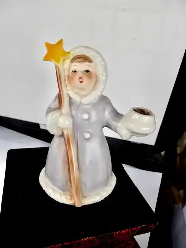 Weihnachten Goebel ; Sternensänger Kind Sternensägerin Kerzenhalter 10,5 cm