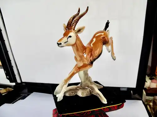 Goebel ; Gazelle Serengeti Serie 13,5 cm