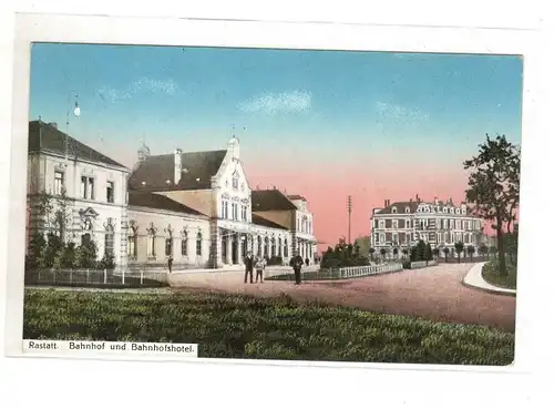 AK Baden-Württemberg ; Rastatt Bahnhof - Hotel - Personen - Feldpost 1915