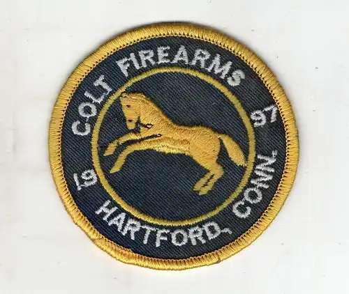Aufnäher Gun Reklame Colt Firearms 1997 Hartfort Conn.