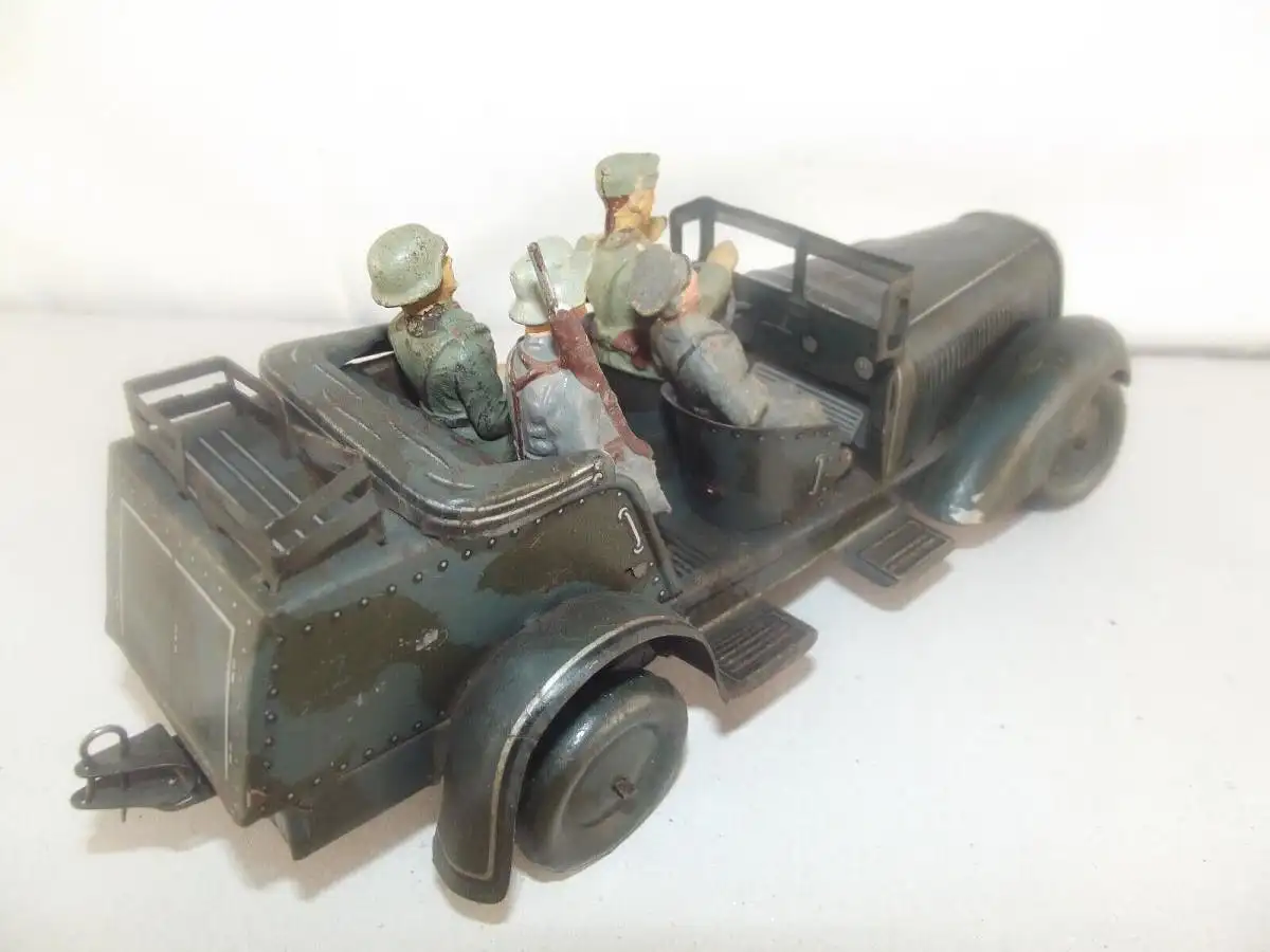 Wehrmacht Dienstwagen mit Besatzung passend für Lineol Elastolin Militär 6