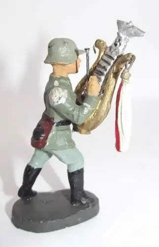 Elastolin Soldat Militär Musiker mit Schellenbaum marschiert  WK2 Spielzeug