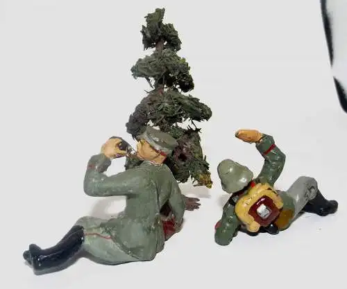 Elastolin Lagerleben Soldaten ruhen vor einen Baum