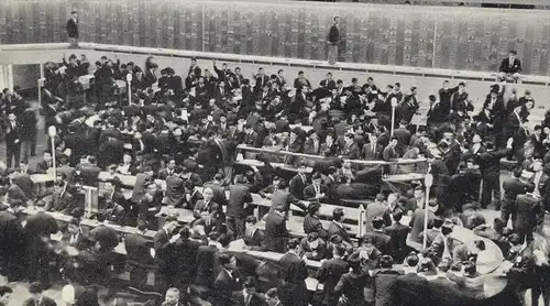 ALTE POSTKARTE TOKYO STOCK EXCHANGE STOCK TRADING FLOOR BÖRSE LA BOURSE Tokio Japan cpa postcard Ansichtskarte AK