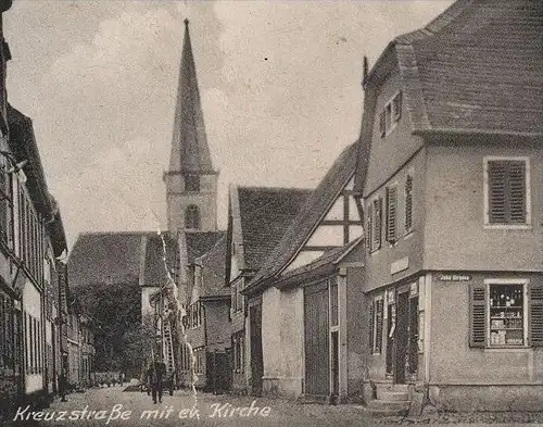 ALTE POSTKARTE GROSS-ZIMMERN HINDENBURGSTRASSE SCHULE & KIRCHE EHRENMAL KREUZSTRASSE Groß-Zimmern bei Darmstadt AK cpa