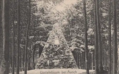 ALTE POSTKARTE UPSTALLSBOOM BEI AURICH AUF DER VERSAMMLUNGSSTÄTTE 1883 ERRICHTET Upstalsboom Ostfriesland postcard cpa