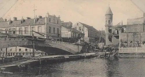 ALTE POSTKARTE DER KRIEG IM OSTEN ZERSTÖRUNG AN DER PISSEKBRÜCKE IN JOHANNISBURG Pisz Ostpreussen cpa postcard AK