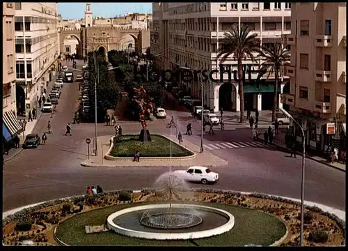 ÄLTERE POSTKARTE SFAX TUNISIE SFAX AVENUE HÉDI CHAKER Brunnen fontaine fountain Tunesien cpa postcard Ansichtskarte AK