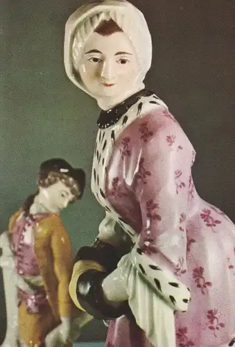 ÄLTERE POSTKARTE DAME MIT MUFF UND SCHLITTSCHUHLÄUFER ZÜRICH UM 1770 MEISSENER PORZELLAN Meissen porcelain saxe postcard