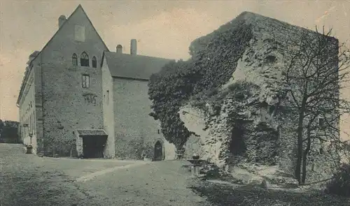 ALTE POSTKARTE BURG EBERNBURG BURGHOF MIT RUINE castle chateau Ansichtskarte postcard cpa AK