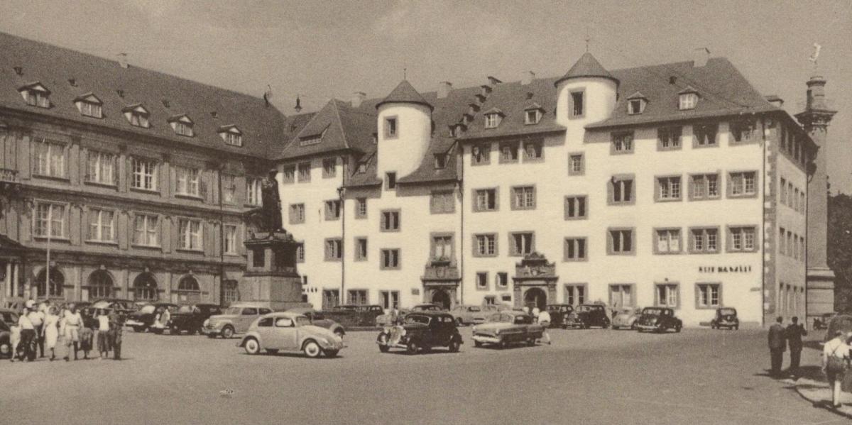 ALTE POSTKARTE STUTTGART ALTE KANZLEI SCHILLERDENKMAL