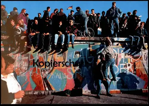 ÄLTERE POSTKARTE BERLIN NOVEMBER 1989 BRANDENBURGER TOR DIE MAUER FÄLLT BERLINER MAUER THE WALL LE MUR Art cpa AK