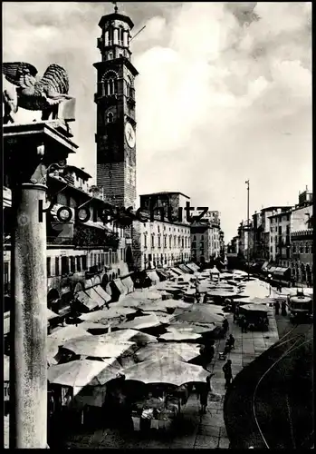 ÄLTERE POSTKARTE VERONA PIAZZA ERBE Marktplatz Markt marché market cpa Ansichtskarte postcard AK