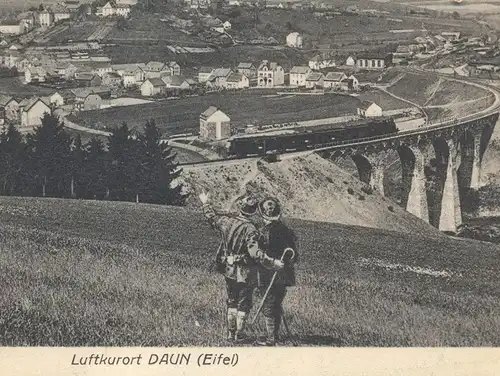 ALTE POSTKARTE LUFTKURORT DAUN EIFEL WANDERER DAMPFLOK montage photo locomotive à vapeur railway steam engine cpa AK