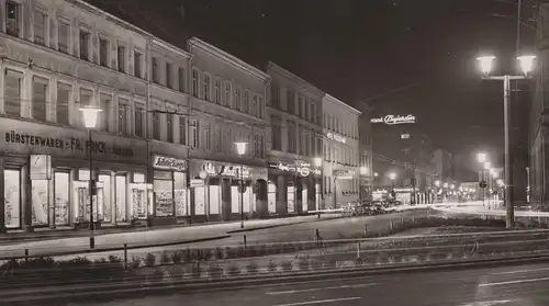 ALTE POSTKARTE KAISERSLAUTERN FRUCHTHALLSTRASSE HOTEL PFÄLZER HOF BÜRSTENWAREN F. FRICK AM ABEND BEI NACHT night nuit