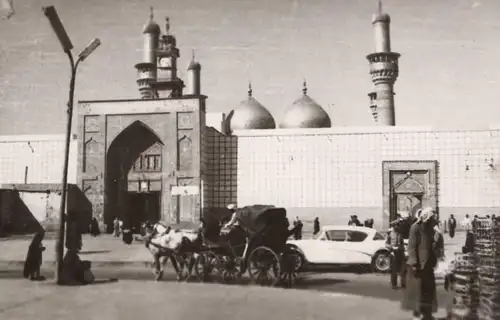 ALTE FOTO POSTKARTE BAGHDAD MOSCHEE KUTSCHE Auto Mosque Bagdad Iraq Irak cpa photo postcard Ansichtskarte AK