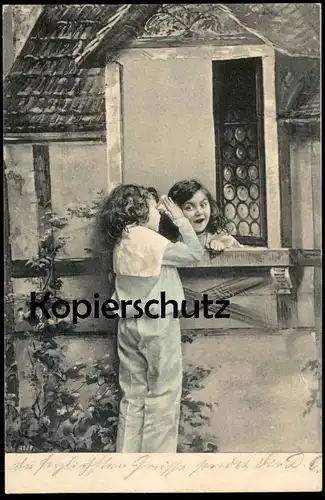 ALTE POSTKARTE KINDER FLÜSTERN GEHEIMNIS INS OHR child enfant secret children Kinder enfants girl Ansichtskarte postcard