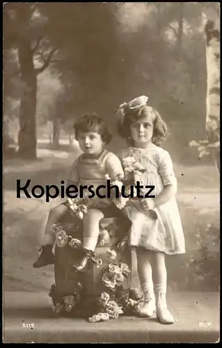 ALTE POSTKARTE JUNGE & MÄDCHEN KINDER Kind child enfant Kinder children enfants girl boy AK Ansichtskarte postcard cpa