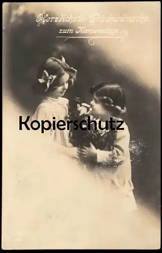 ALTE POSTKARTE HERZLICHSTE GLÜCKWÜNSCHE ZUM NAMENSTAGE ZWEI MÄDCHEN Namenstag enfant Kinder children girls postcard cpa