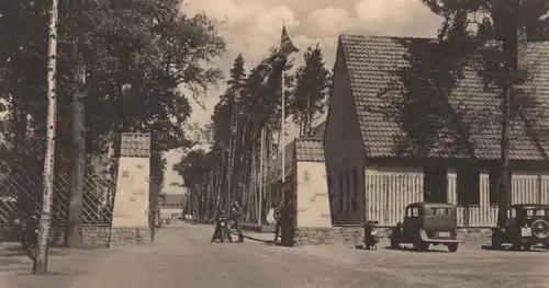 ALTE POSTKARTE LUFTNACHRICHTEN-KASERNE BRAUNSCHWEIG Motorrad Soldaten moto motorbike soldiers Ansichtskarte postcard cpa