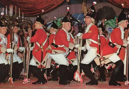 ÄLTERE POSTKARTE KARNEVAL IN KÖLN AM RHEIN DIE ROTEN FUNKEN ROTE BEIM TRADITIONELLEN STIPPE FÖTTCHE carnival carneval