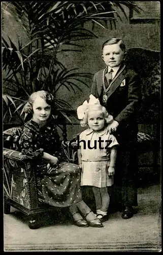 ALTE POSTKARTE SCHAEFER'S MÄRCHENSTADT LILLIPUT EHEPAAR MIT KIND Liliputaner lilliputian midget postcard Ansichtskarte