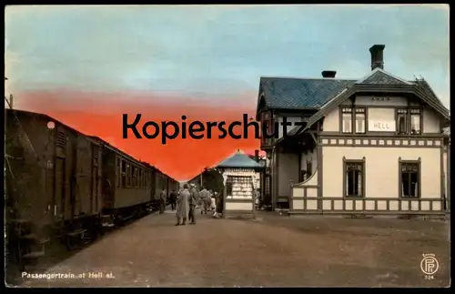 ALTE POSTKARTE PASSENGERTRAIN AT HELL STATION Norge norway Norwegen gare Bahnhof Waggon train postcard Ansichtskarte cpa
