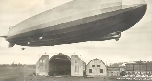 ALTE POSTKARTE FRIEDRICHSHAFEN AM BODENSEE LUFTSCHIFF GRAF ZEPPELIN AM VOR DEM ERSTEN START 18.09.1928 airship aérostat