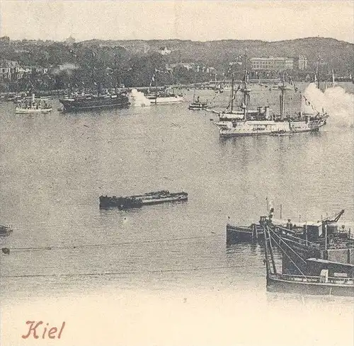 ALTE POSTKARTE KIEL KRIEGSHAFEN KAISERSALUT SCHLACHTSCHIFF Kriegsschiff battle ship bateau schip warship marine port