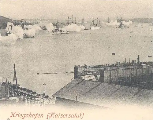 ALTE POSTKARTE KIEL KRIEGSHAFEN KAISERSALUT SCHLACHTSCHIFF Kriegsschiff battle ship bateau schip warship marine port