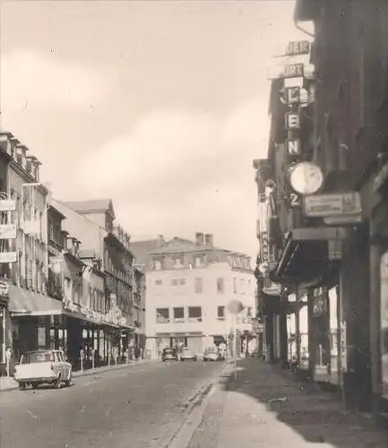 ÄLTERE POSTKARTE HÜTTENSTADT VÖLKLINGEN SAAR POSTSTRASSE NORDRING SIEDLUNG RATHAUS Opel Kapitän ? Café Duchéne cpa AK