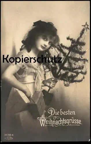 ALTE POSTKARTE WEIHNACHTEN KIND MIT CHRISTBAUM christmas tree arbre de noel enfant jeune femme girl child cpa postcard