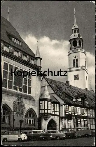 ÄLTERE POSTKARTE CELLE VATERLÄNDISCHES MUSEUM MIT STADTKIRCHE IM HINTERGRUND Fiat Mercedes VW Autos cars Ansichtskarte