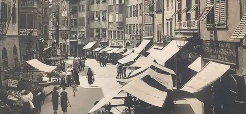 ALTE POSTKARTE BOLZANO PIAZZA DELLE ERBE Augenoptik & Photographie Hans Reich Bozen Alto Adige Val Gardena Dolomiti