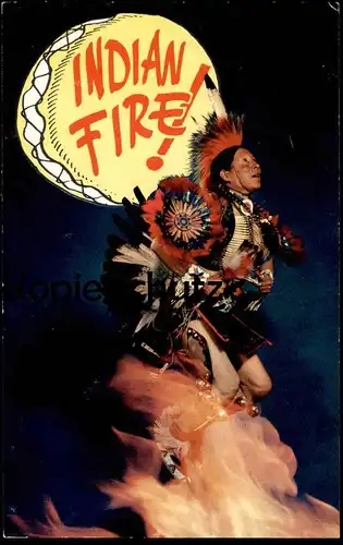 ÄLTERE POSTKARTE INDIAN FIRE Cief Indianer Indians Indien Kopfschmuck feather headdress coiffe Feuer feu cpa postcard