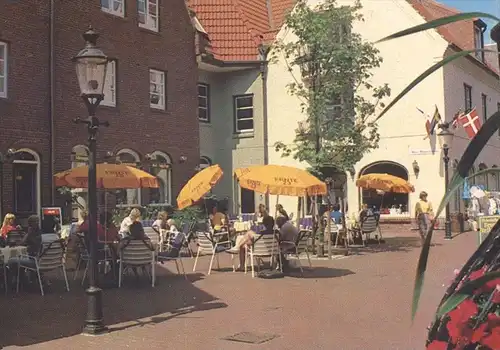 ÄLTERE POSTKARTE HUSUM NORDSEE ALTER BRAUEREIPLATZ Sonnenschirme Ernte23 old place of brewery postcard AK Ansichtskarte