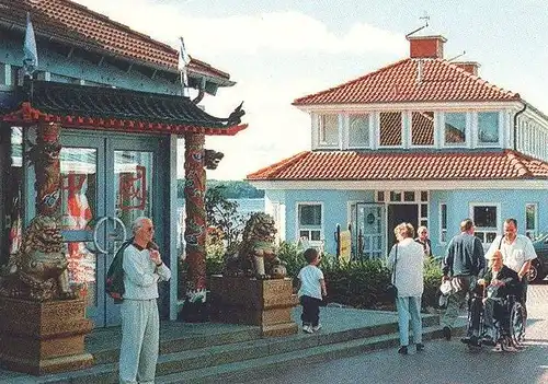 POSTKARTE LABOE KIELER FÖRDE STRANDKÖRBE IMBISS TREPPEN ROLLSTUHL wheelchair chaise roulante cpa postcard Ansichtskarte