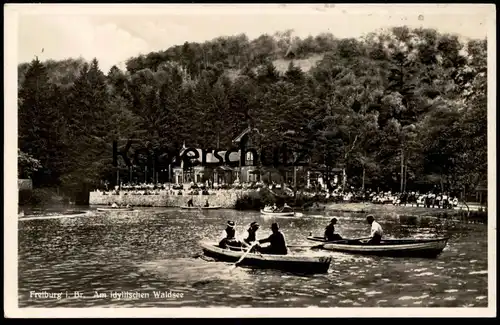 ALTE POSTKARTE FREIBURG IM BREISGAU AM IDYLLISCHEN WALDSEE Boot Tracht Hat Costume Schwarzwald Restauration cpa postcard